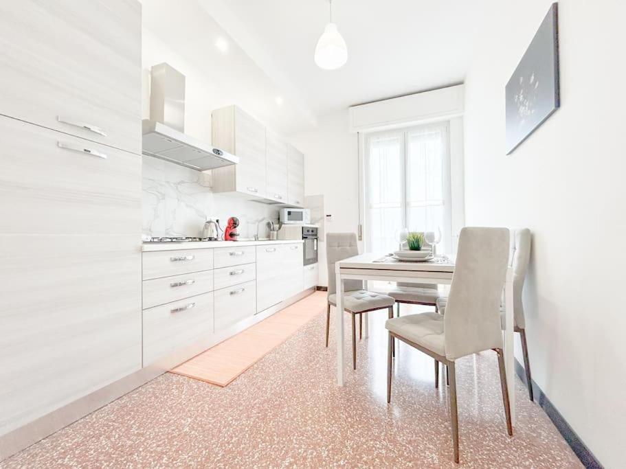 Elegant Apartment - Wifi - Smart Tv - Netflix Genua Exterior foto