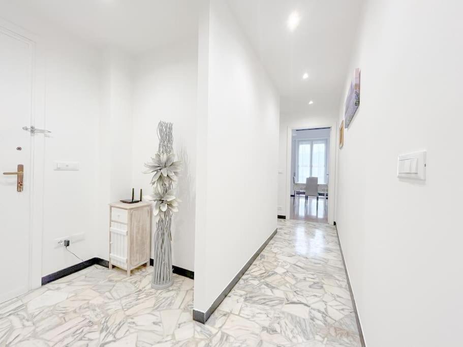 Elegant Apartment - Wifi - Smart Tv - Netflix Genua Exterior foto