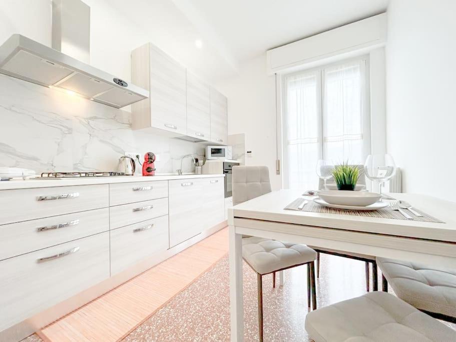 Elegant Apartment - Wifi - Smart Tv - Netflix Genua Exterior foto