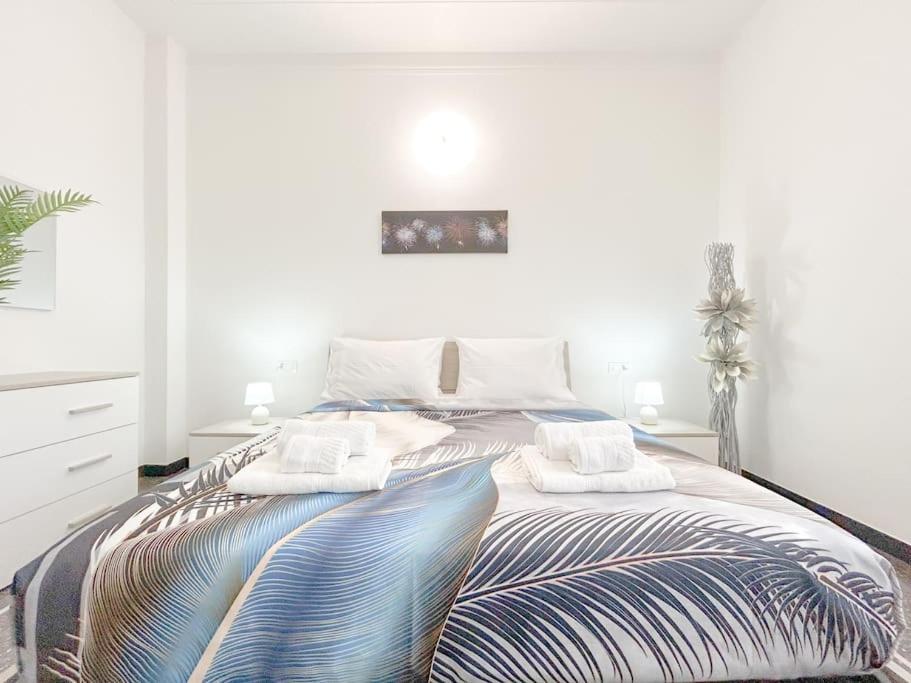 Elegant Apartment - Wifi - Smart Tv - Netflix Genua Exterior foto